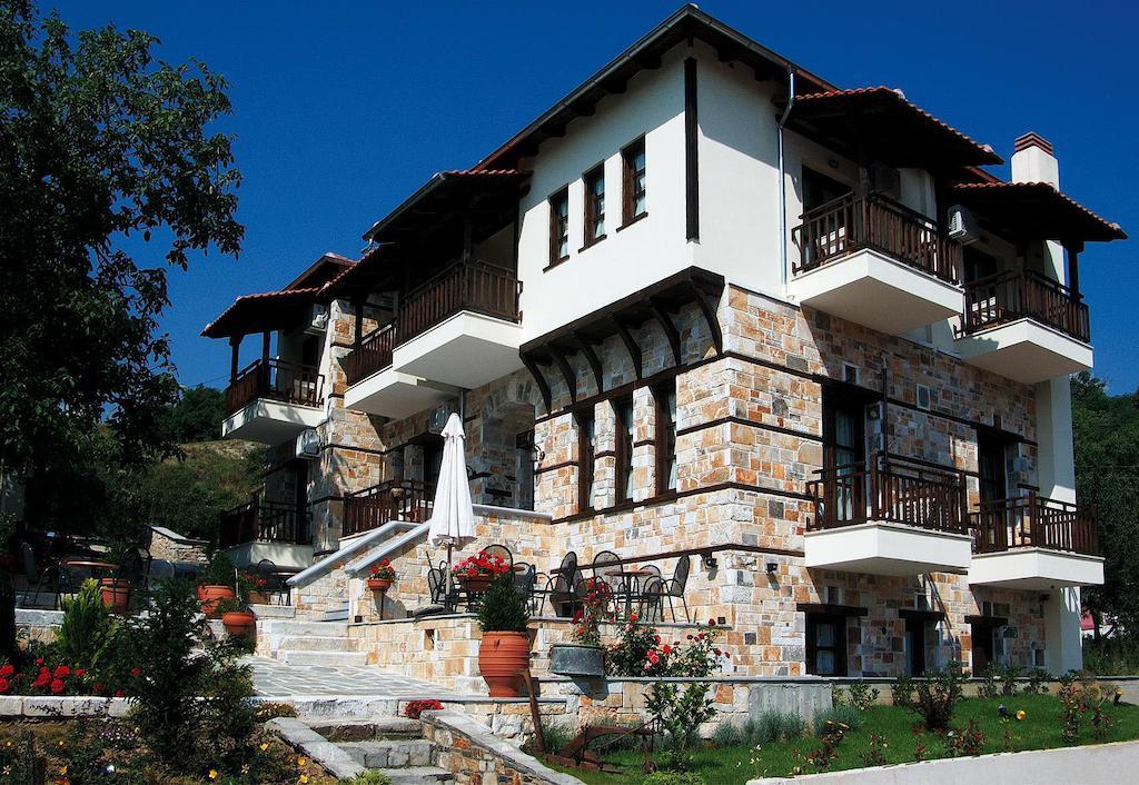 Petrini Gonia Aparthotel Livadero Exterior photo
